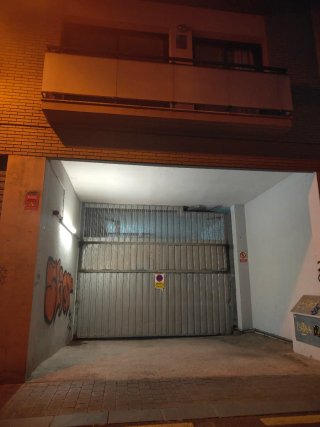 Alquiler plaza 2 vehículos zona Mercado Central.