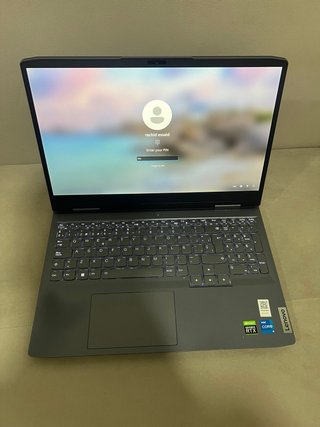 Portátil Gaming Lenovo RTX 4050 i5 13ª Gen 16GBRAM