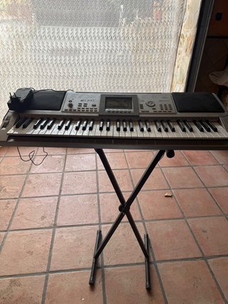 Teclado Electrónico con Soporte