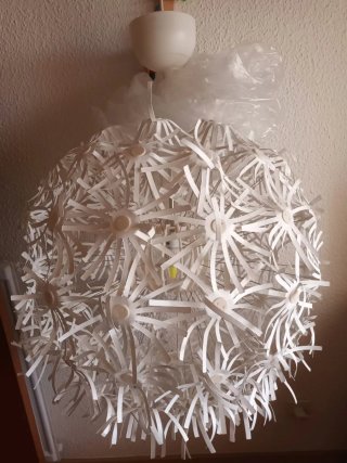 Lámpara de techo Ikea diseño flores