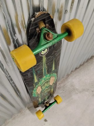 Skate Downhill Riviera