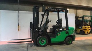 Carretilla Elevadora Diésel EP 2.5T
