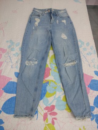 Pantalones Vaqueros Desgastados