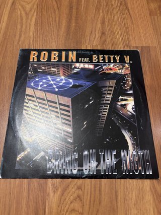 Vinilo Robin feat. Betty V - Bring On The Night