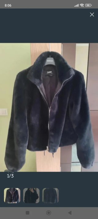 Cazadora de pelo negra Pull&Bear