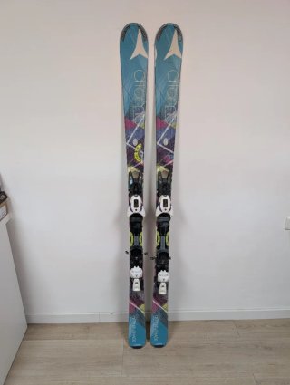 ESQUIS MUJER 165cm ATOMIC