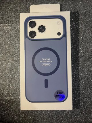 Funda Magnética Azul Marino para 17 Pro Max