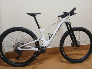 Bicicleta de Montaña Scott spark Blanca