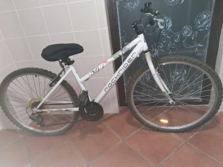 Bicicleta Rockrider Blanca