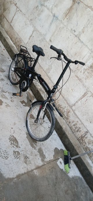 Bicicleta Plegable Negra