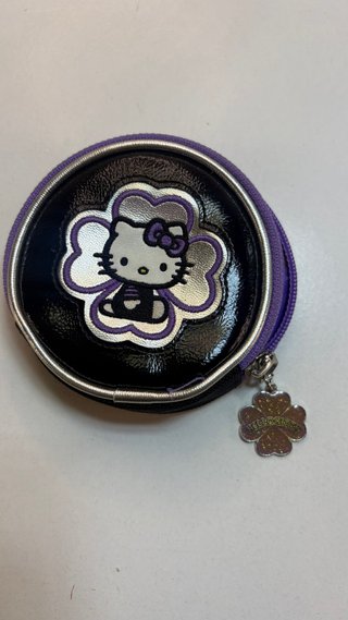 Monedero Hello Kitty Negro y Morado