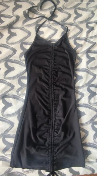 Lote de vestido y top negro