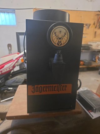 Máquina dispensadora Jägermeister