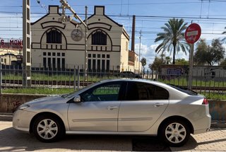 Renault Laguna 2.0 dCI Expresion Tom Tom