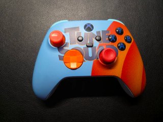 Mando Xbox Tune Squad Space Jam