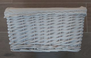 Cesta de Mimbre Blanca con Forro