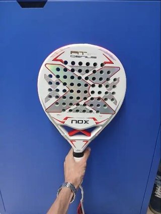 Pala de pádel adulto NOX AT10 Genius 12K Alum XTREM 26 –