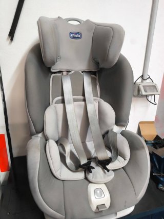 Silla de coche para bebé Chicco isofix