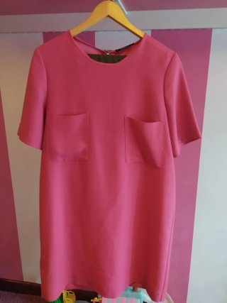 Vestido Rosa con Bolsillos