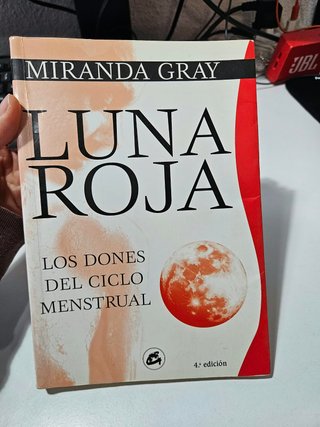 Luna Roja. Los Dones del Ciclo Menstrual