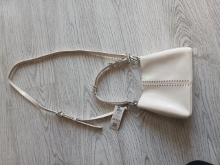 Bolso de hombro Parfois beige
