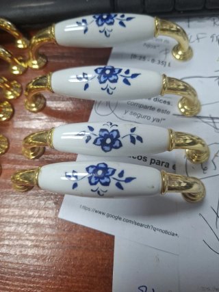 Set de 4 Tiradores de Cerámica