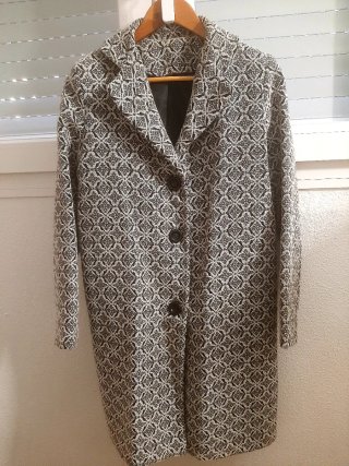 Chaqueta larga estampada