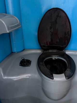 Caseta de baño químico portátil para obra