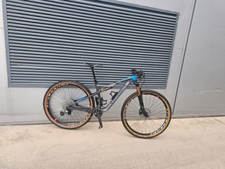 Orbea oiz carbono 29 pulgadas doble suspension xtr
