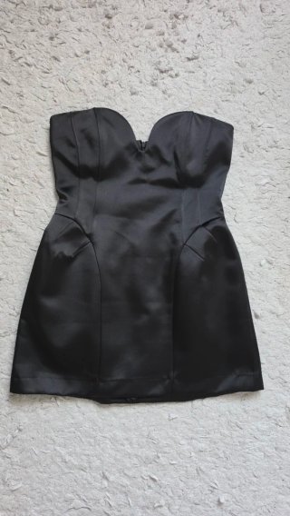 Vestido corto negro Zara Talla S