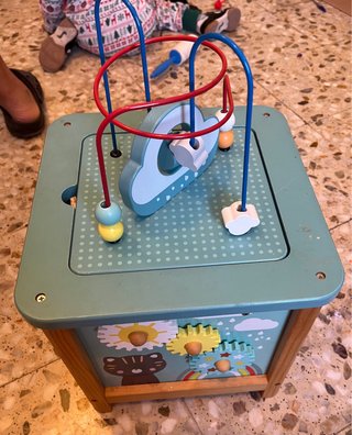 Caja de Actividades Montessori de Madera