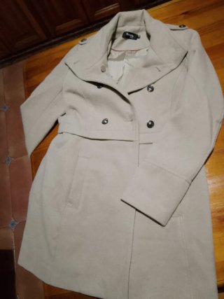 Abrigo largo beige Formula Joven
