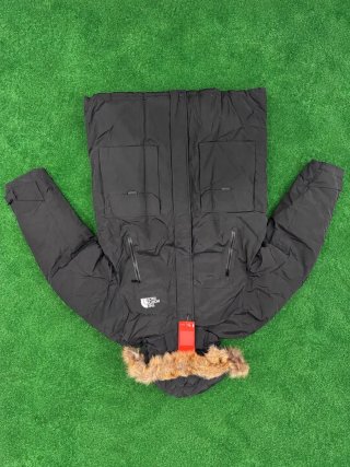 Parka Negra The North Face tallas