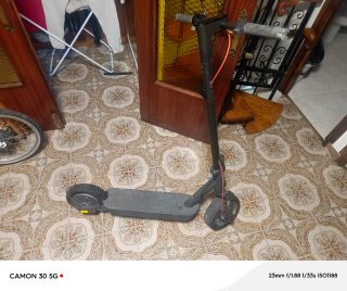 Patinete Eléctrico Negro