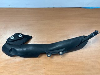 Protector de Escape Yamaha R1 2004