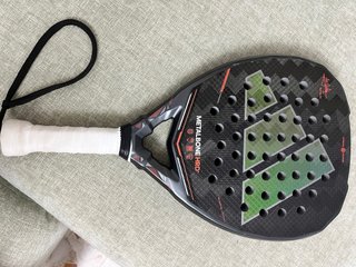 Pala de Pádel Adidas Metalbone HRD 2026
