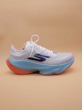 Skechers Aero Tempo Mujer Placa Carbono