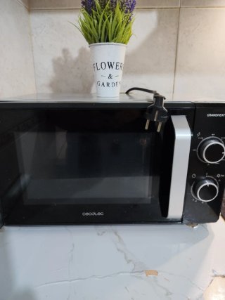 Microondas con Grill Cecotec GrandHeat
