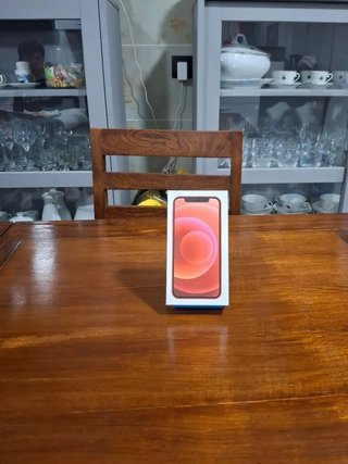 Scatola iPhone 12 Rosso