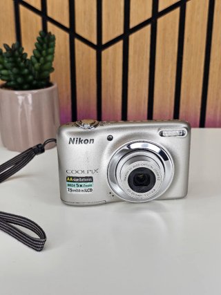Digicam Nikon Coolpix L25 plata