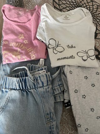 Lote de 4 prendas de ropa para niña