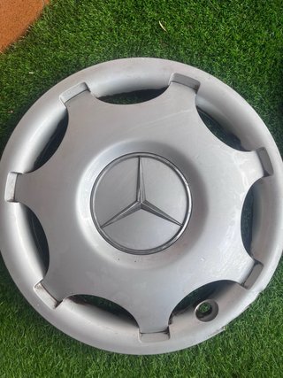 3 Tapacubos Originales Mercedes 15 pulgadas