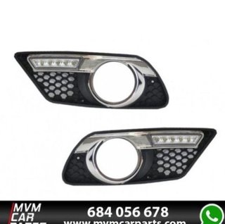 Rejillas de antinieblas con luz diurna Mercedes Cl