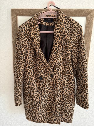 Chaqueta Stradivarius Estampado Animal