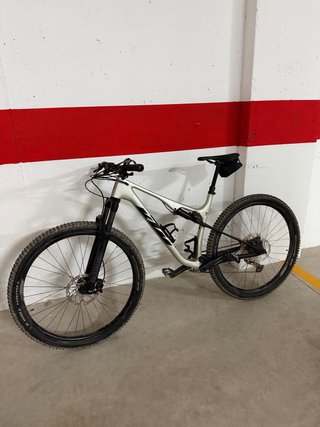 Bicicleta MTB KTM Scarp MT Pro 29 Carbono