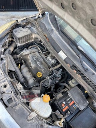 CENTRALITA MOTOR UCE Opel Corsa D