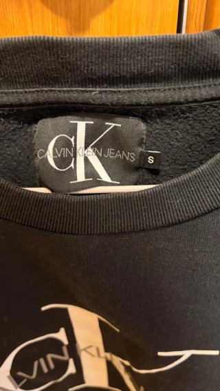 Sudadera Calvin Klein Negra