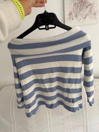 Camiseta manga larga hombros descubiertos