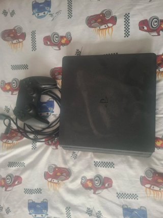 Consola PlayStation 4 (PS4) Negra