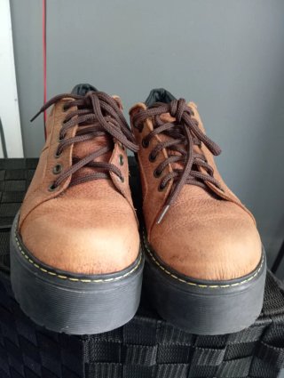 Zapatos con plataforma marca Joku